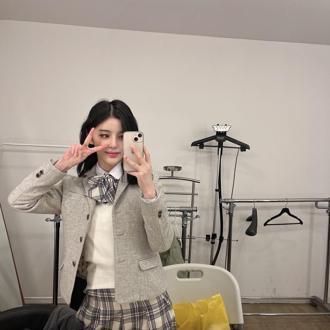 goyuarchives's tweet photo. [ 🤍 ] — #GoYujin #KoYujin #고유진 https://t.co/iKMkwnjQQb