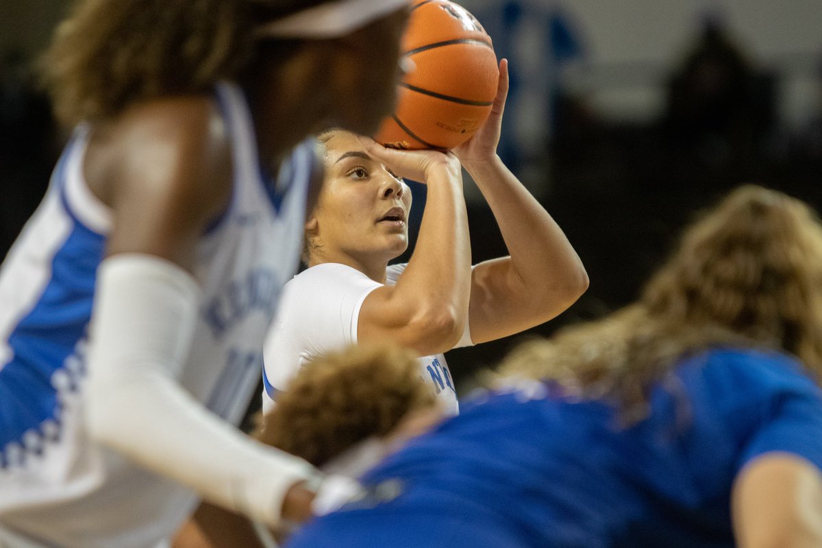 ABramanPhoto's tweet photo. UK women’s basketball team beats Presbyterian College 81-53 #ukathletics #BBN #womensbasketball #GoCats https://t.co/NxZXwc3uYL