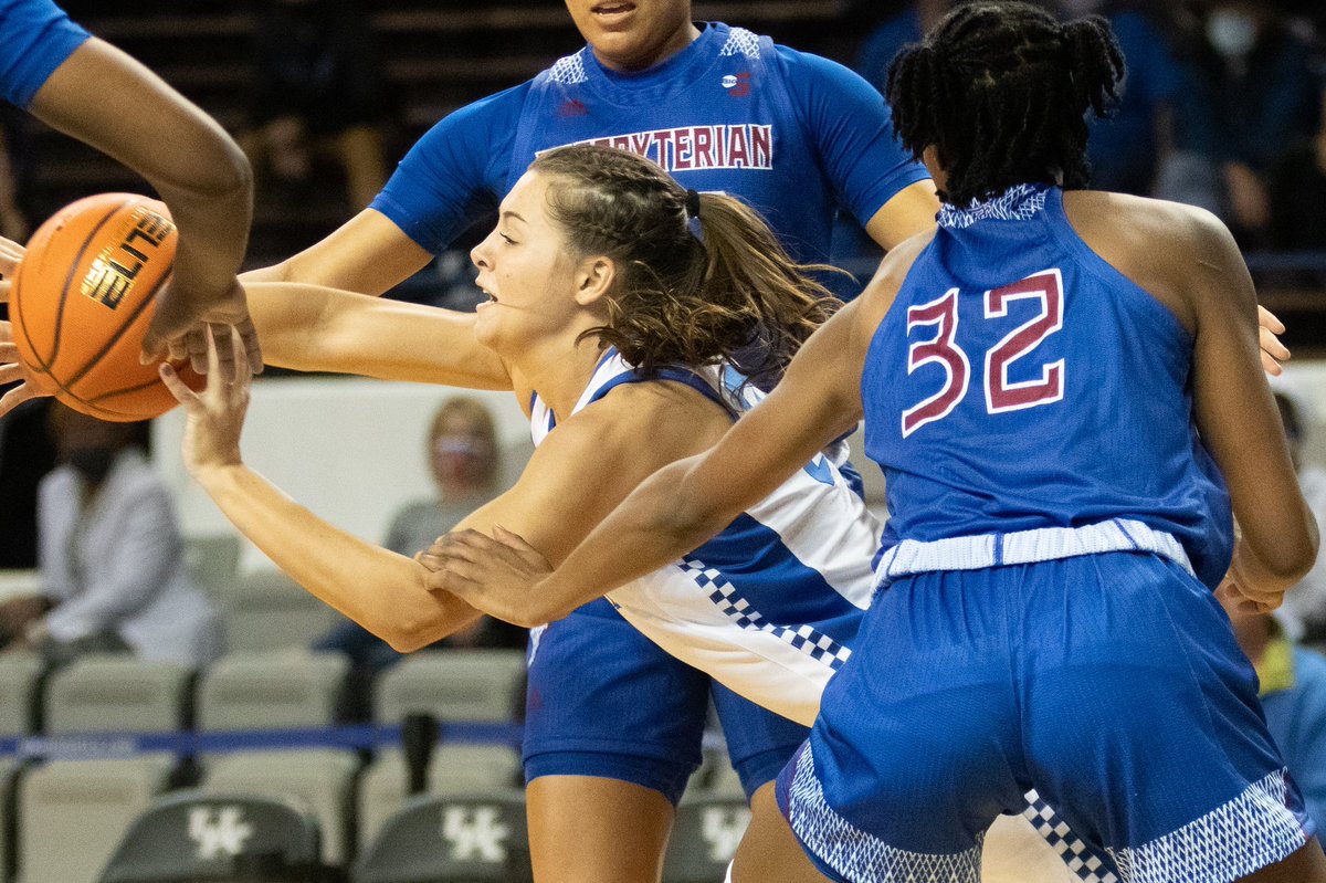 ABramanPhoto's tweet photo. UK women’s basketball team beats Presbyterian College 81-53 #ukathletics #BBN #womensbasketball #GoCats https://t.co/NxZXwc3uYL