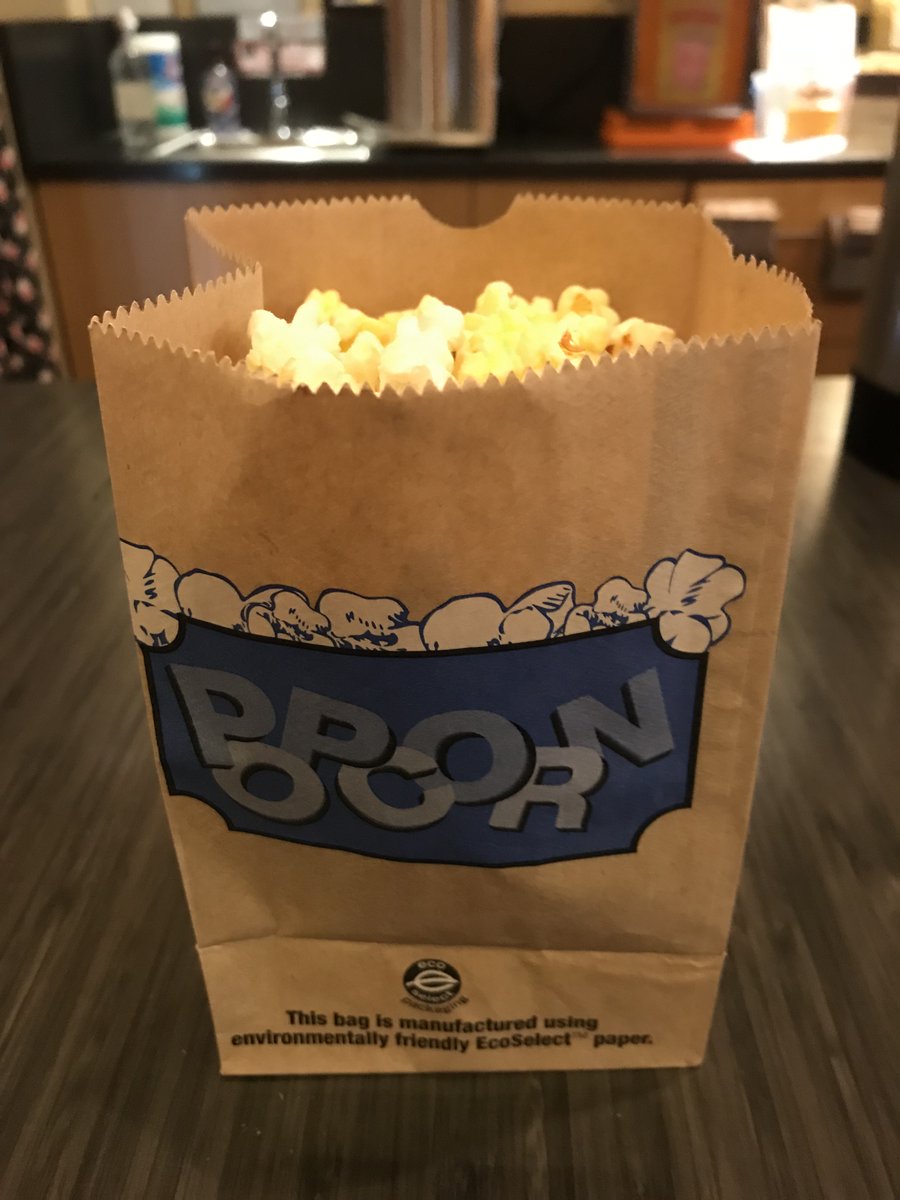 GrandCinema's tweet photo. Happy Veterans Day Eve! Stop by on Thursday, Nov. 11, when The Grand Cinema will be offering a free small popcorn to patrons who have a valid military I.D. Mmmm, popcorn.
https://t.co/Xa8uoKpwNU
#grandcinema #tacoma #movies #hotbutteredpopcorn https://t.co/fqh7E0x5a1