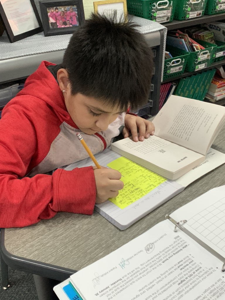 I love that our Fountas and Pinnell book clubs allow ALL students access to great books.  We are so fortunate that our students can use the book club listening library❤️📚 #thewilsondifference #owatonnaproud <a href="/WilsonOwatonna/">Wilson Elementary</a>