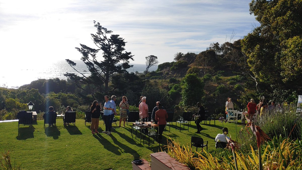 KyleLikesWine's tweet photo. So great to hang out with team @VondelingWines today for the launch of their Rurale 2018 at #CampsBayRetreat. Cheers @MattCope101 for a brilliant event. https://t.co/vcEERfAabx