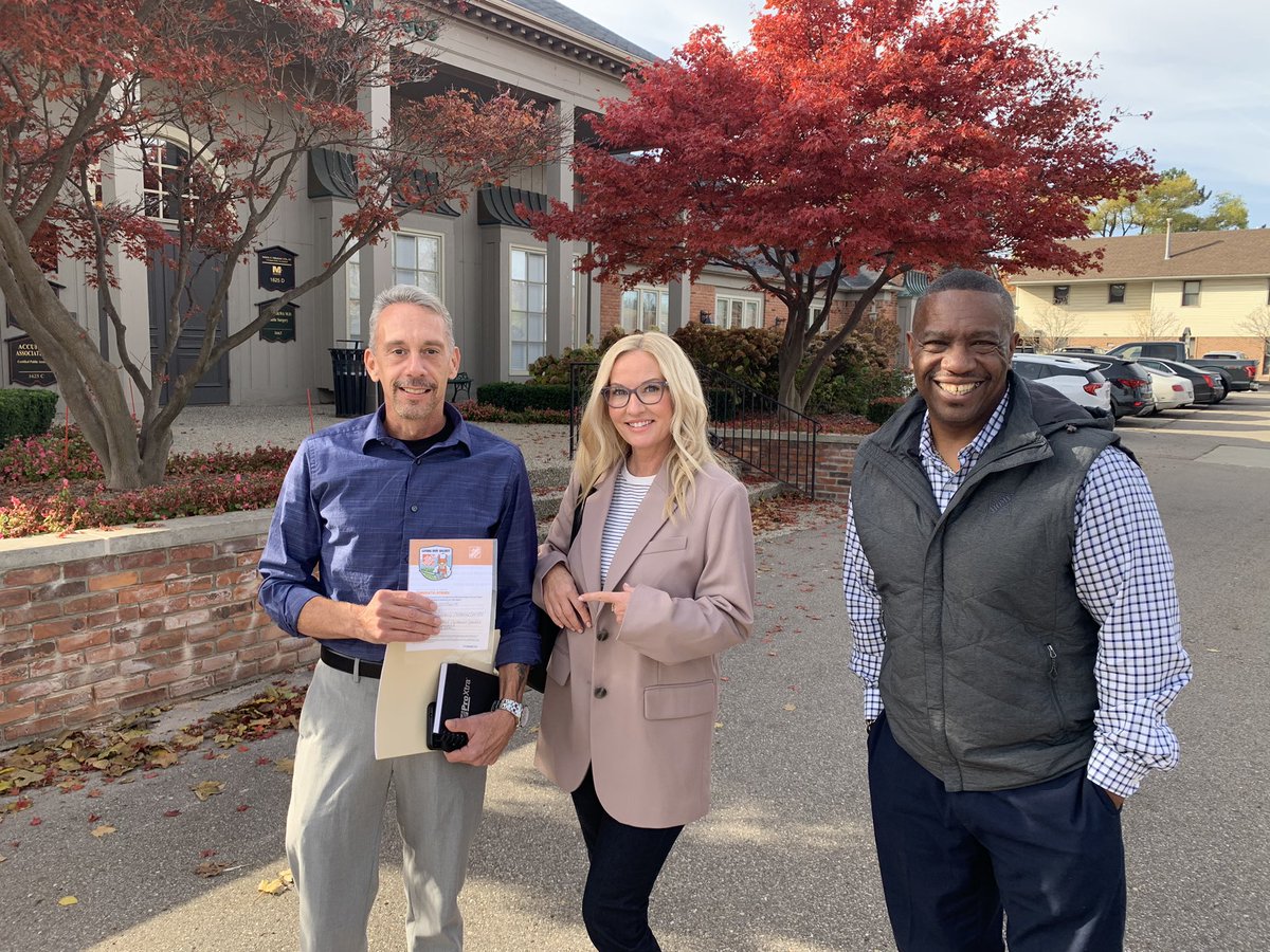 Dax Hofmann tweet media