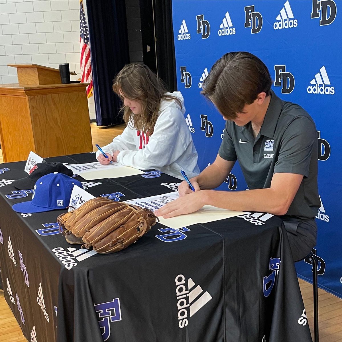 Thea_Osborne_'s tweet photo. HUGE CONGRATULATIONS to both Madelyn Routhier and Brandon Phillips for each of their acceptance at the next level! 

@madsofrou will Swim at  @utampa_swim  
&amp; 
@branphil_32 will join the @gosmcpioneers Baseball Team! 

Congratulations!! You have made us all so #PatriotProud! https://t.co/Ews1yjuFpj