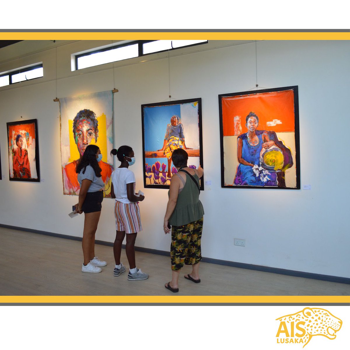 AISLusaka's tweet photo. Grade 10-12 Visual Art students from #AISLusaka viewed an exhibition by acclaimed Zambian artists, Pam Guhrs Carr & Stary Mwaba at the 37D Gallery in Kabalonga. Thanks to the stART Foundation, gallery staff & Ms. Nevers for organising. #AISLLearns #AISLArts https://t.co/MCea3qXc4e