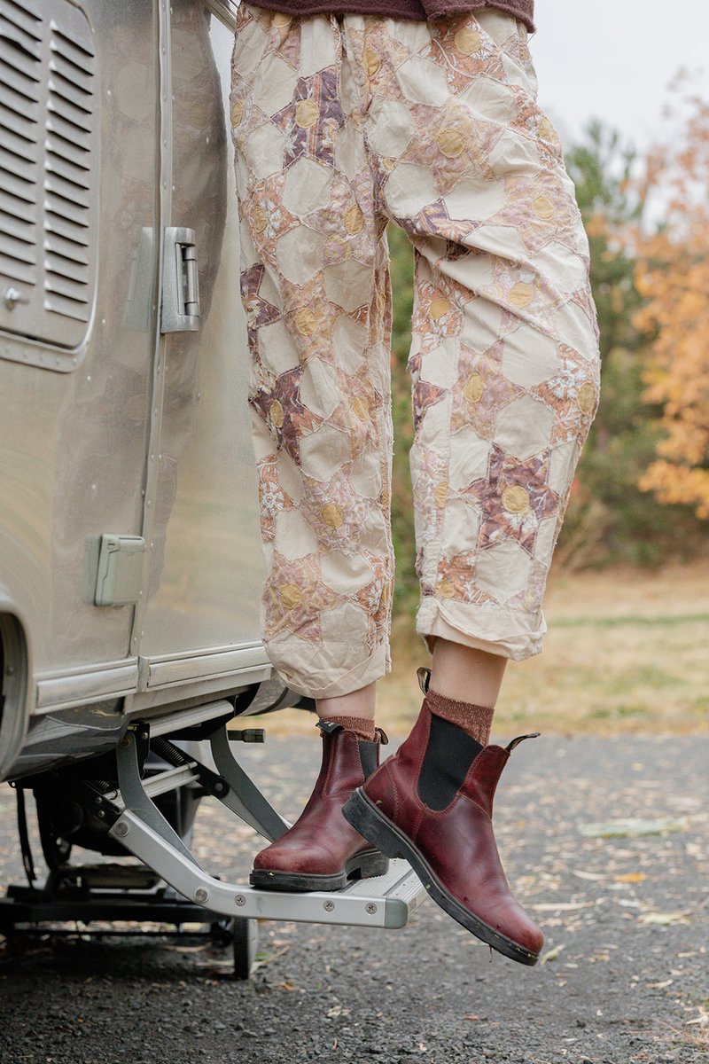 StudioOpal's tweet photo. Hey friends, in case we haven't talked about it enough, these boots are a wardrobe staple for us.

#studioopal #smallbusiness #womenowned #blundstone #boots #magnoliapearl https://t.co/0B9mswiVpY