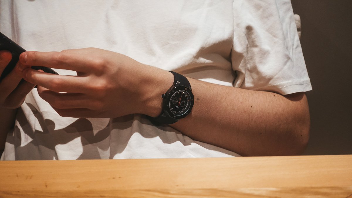 KrimboCS's tweet photo. Had a blast in Malta with the boys and got my first @watches_two watch 🔥 Super happy with the modern design of my Mondphase Spica. 
Get  10% off with cowana10: https://t.co/4FmjnsF4PP 💯 
#Ad https://t.co/KmkrT0QbB2