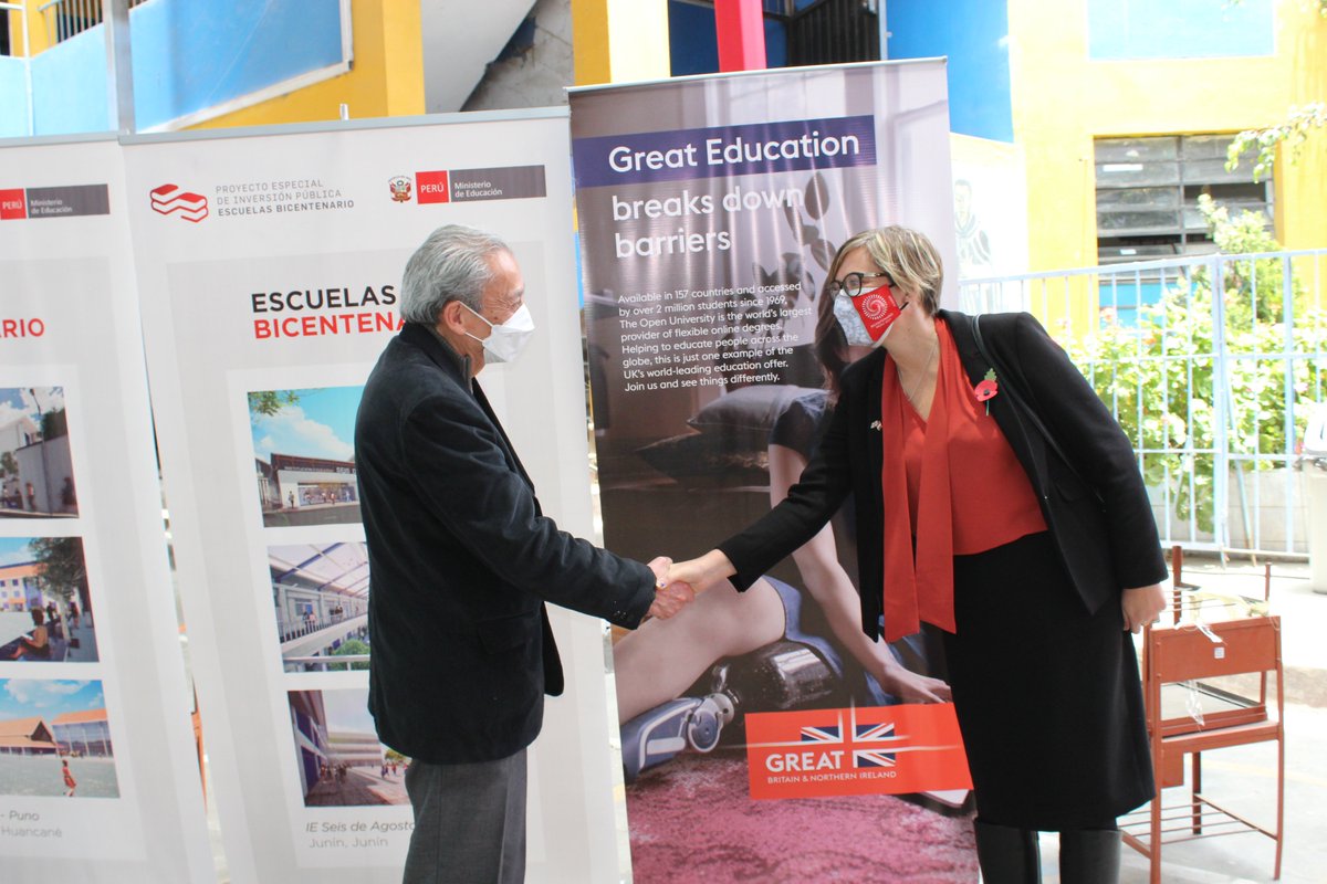 UKinPeru's tweet photo. Este nuevo Acuerdo busca acelerar la ejecucion de infraestructura educativa y dejar un legado de manejo de grandes proyectos en los funcionarios publicos del @MineduPeru y otros sectores sociales prioritarios. 

#GREATPartnership 🇬🇧🤝🇵🇪 https://t.co/PhFnZxLYiM