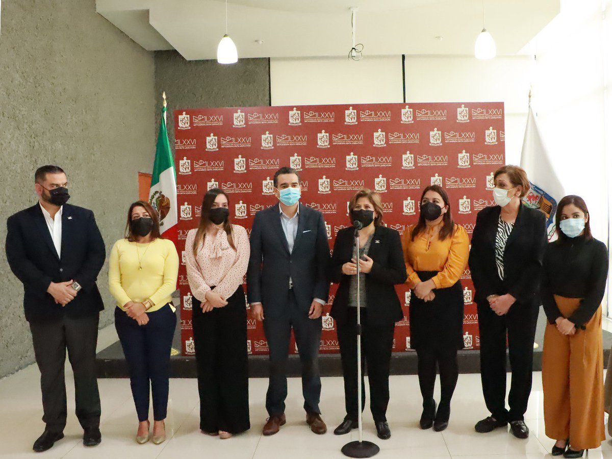 Los integrantes de la #BancadaNaranja nos pronunciamos hoy a favor de la reestructura del transporte público que contempla la Secretaría de Movilidad y Planeación Urbana del Estado.

#BancadaCiudadana #NuevoLeón #EstamosEnMovimiento #DiputadosMCNL
