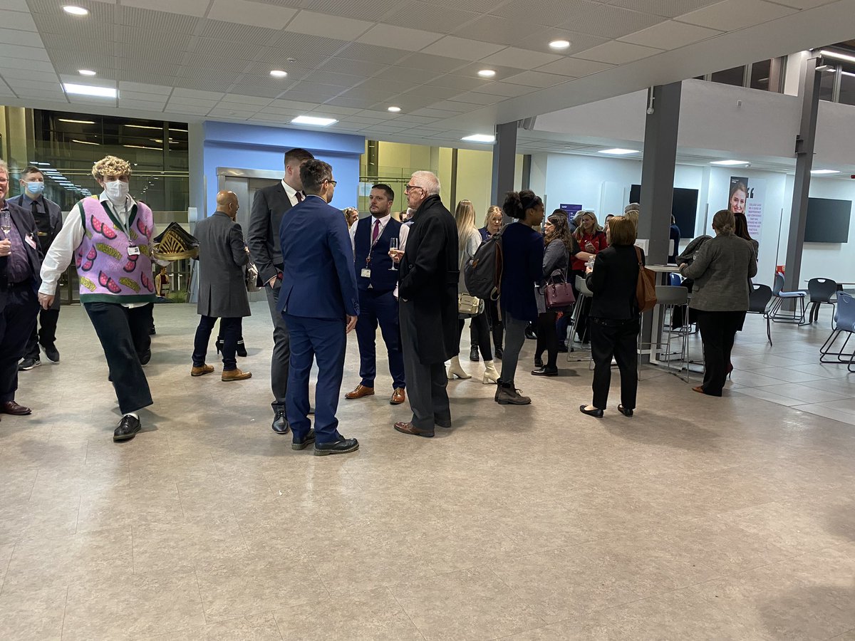 DesChes's tweet photo. Great to see so many #chesterfieldchampions and guests at the #madeinchesterfield 2021 Launch Event! 

We are looking forward to hearing from guest speakers. 

Thank you to @ChesterfieldAC for sponsoring Made in Chesterfield and for hosting the event. 

#championsevents https://t.co/4IcqHCrBQb