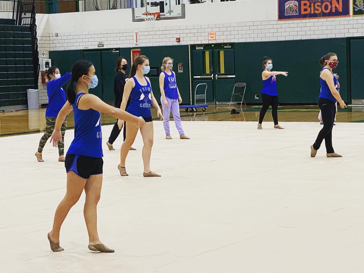 fremd_guard's tweet photo. Winter Training started this week!  We are so very excited and a little bit sore. #fhsspirit #conditioning #winterguard #basicsmatters https://t.co/iBKCT29d5p