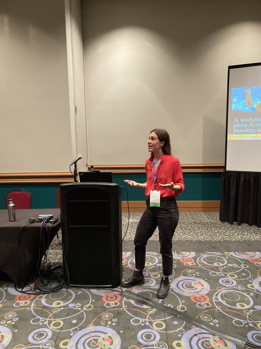 Dr. Danielle Gelardi providing a clear, concise, and engaging talk on what biochar can do (as usual). Takeaway: Almond shell biochar slightly decreased microbial stress, increased mic. biomass, and increased soil K, but only in marginal sandy soils. @SoilHealthWA @WSU_SoilHealth