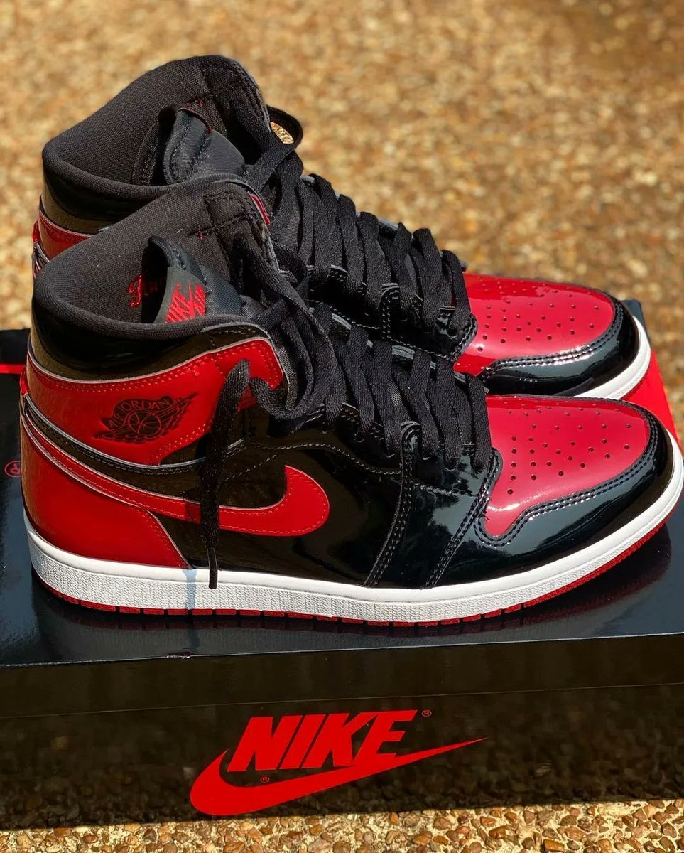 TheSiteSupply's tweet photo. Air Jordan 1 Retro High OG Patent 'Bred' 👟

🗓️ December 30th, 2021

📸 kangofmemphis IG https://t.co/1lJvEZMQX1