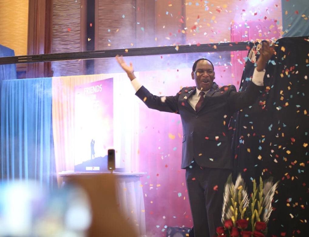EzekielMutua's tweet photo. #FriendsForLifeBookLaunch
The book will equip couples on how to build a marriage that pleases God, give young people a correct understanding of marriage, bring healing to struggling marriages and help ministries dealing with marriage counselling. @obadiahom https://t.co/19ia0ATwB9