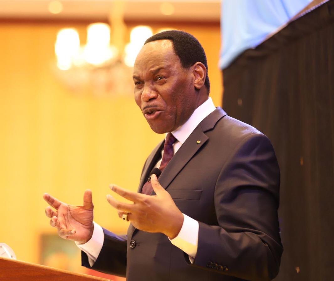 EzekielMutua's tweet photo. #FriendsForLifeBookLaunch
The book will equip couples on how to build a marriage that pleases God, give young people a correct understanding of marriage, bring healing to struggling marriages and help ministries dealing with marriage counselling. @obadiahom https://t.co/19ia0ATwB9