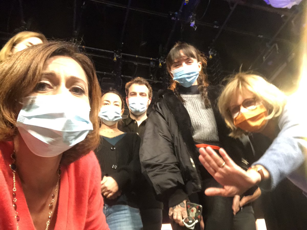 Une bien belle fin de tournage !!! <a href="/TechRocksFr/">Tech.Rocks</a> - encore une tonne d’apprentissage, de partage et de Richesse explorée grâce à la tech ! Merci <a href="/CogetNoemie/">COGET Noémie</a> et toute l’équipe ;-) Big up Helene Toulet pour ton professionnalisme !