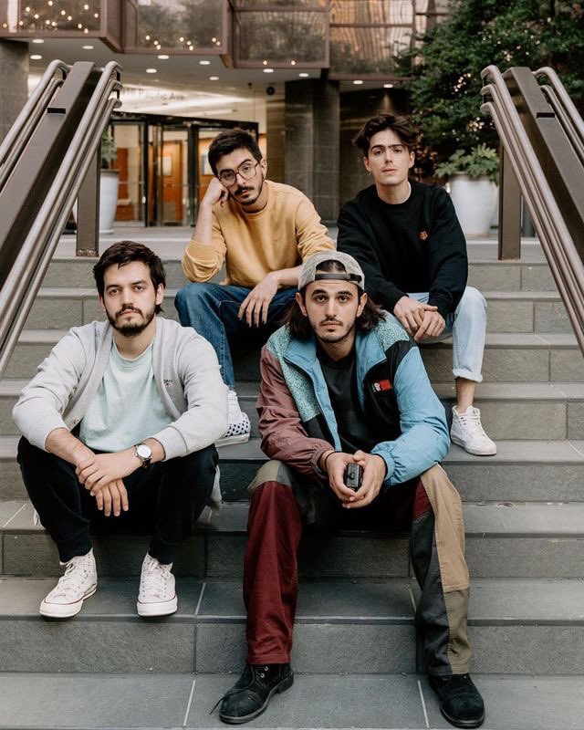 awardshawnistas's tweet photo. best shawnista + morat stan https://t.co/yfuEplYV1V