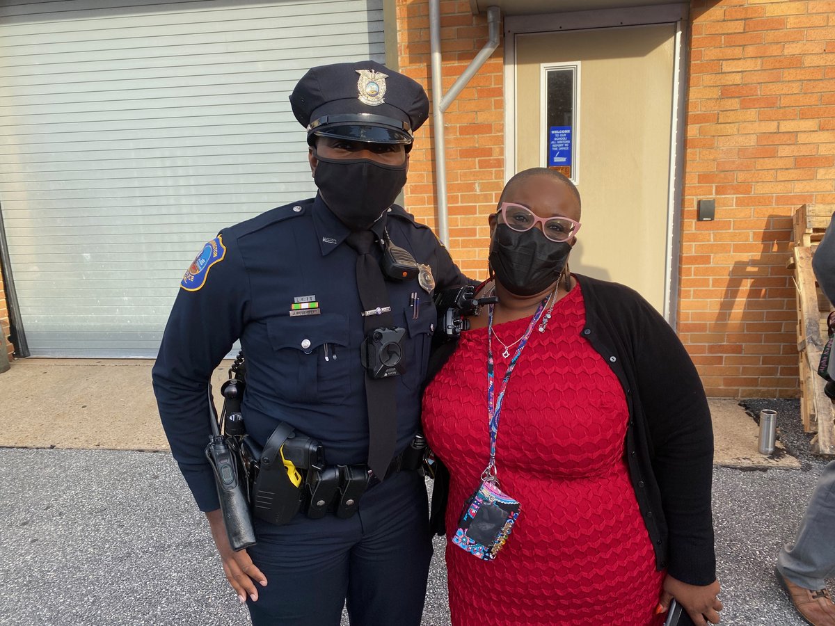 WE’re Back... providing access and opportunity for ALL students.  WP Principal Ms. Brewington stops for a minute to talk to her former student and WP alumni, Officer Rosenbert of WPD.   #powerofwecsd @ColonialSDstrct