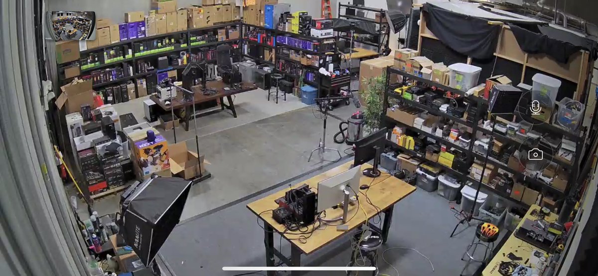 JayzTwoCents tweet media