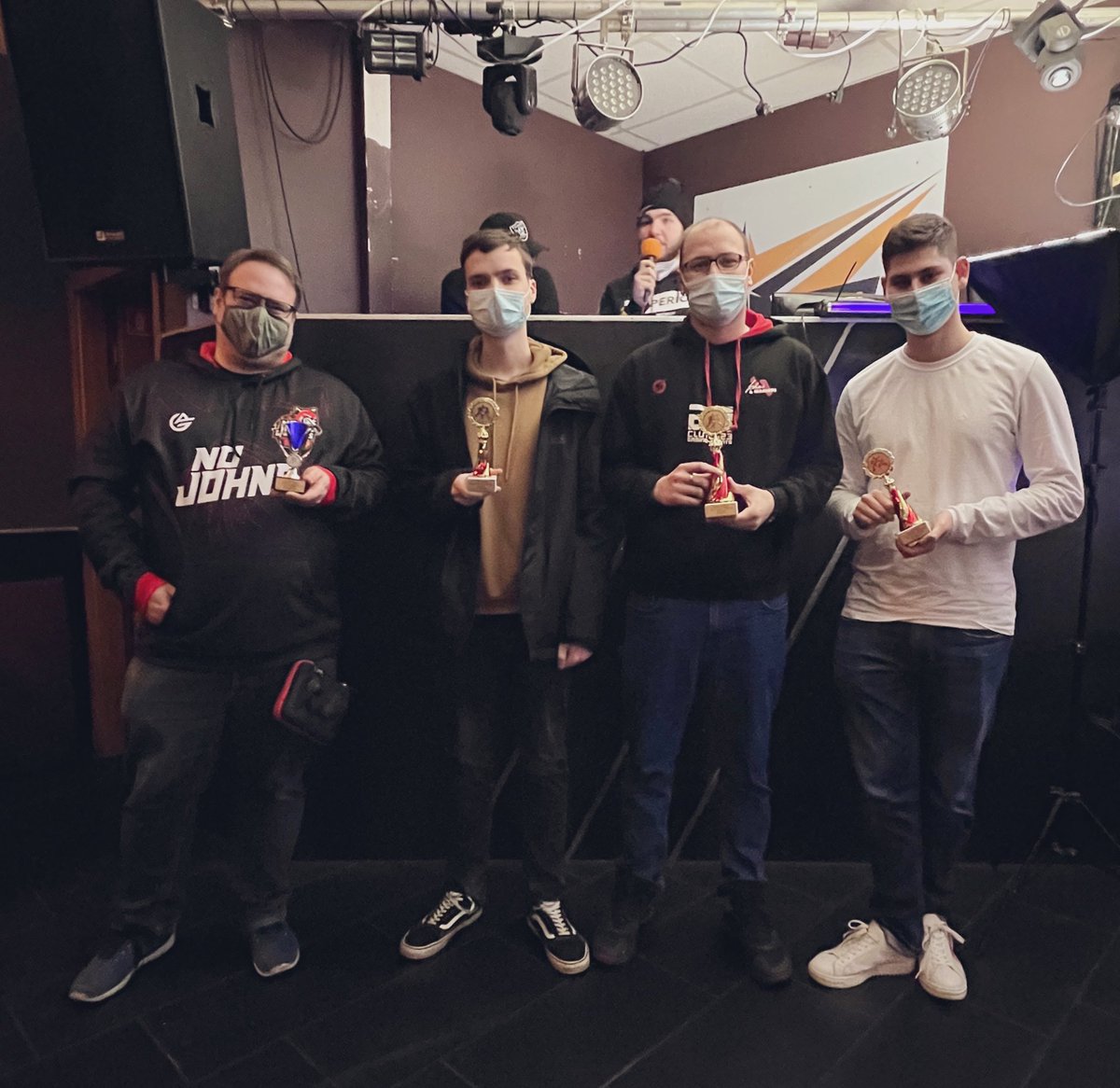 clutchunited's tweet photo. Hier noch offiziell. ❤️
Clutch23 Smash Ultimate
Monatsranking Oktober 🔥

🥇@SasuSSB 
🥈@Sanny2Shine 
🥉@Inklingbair_ssb 

🏆 Upset des Monats @NessWizeness in der 4ten Woche gegen @BigBossSSBU https://t.co/A72ou7AhKQ