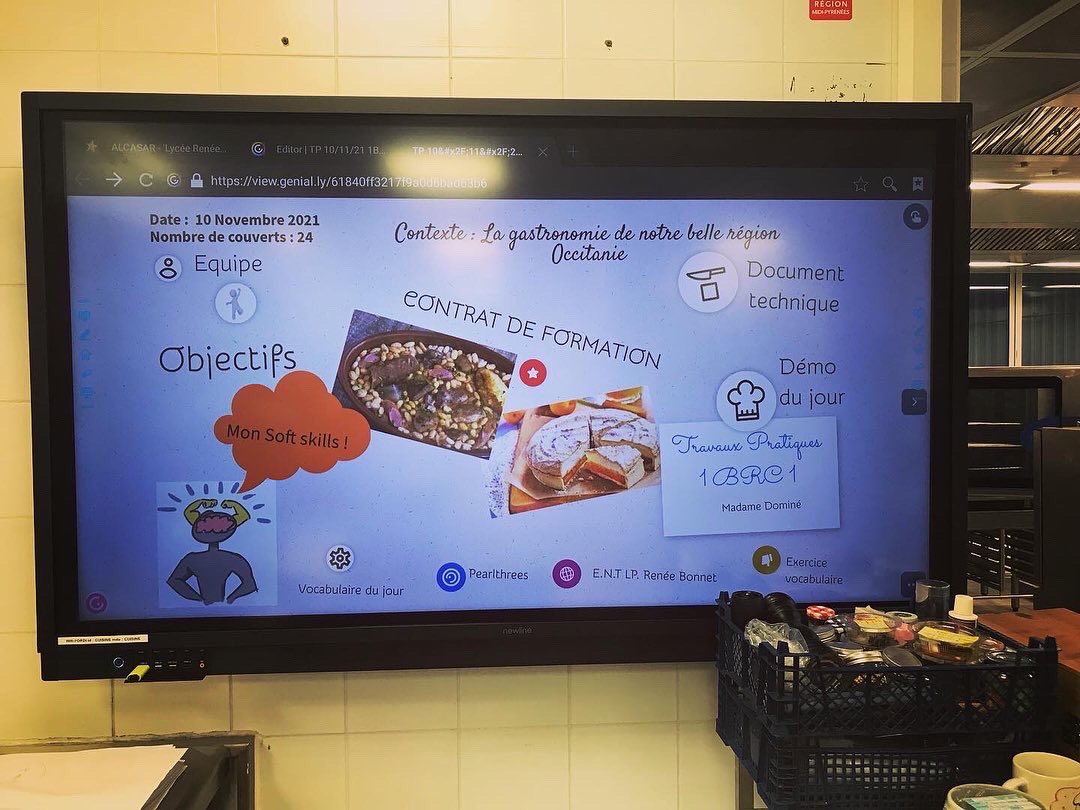 Sand0831's tweet photo. Service première bac pro cuisine &amp; Service et commercialisation … Repas pour. M. le Recteur de l’Academie de TOULOUSE , nos élèves ont réussis le job 😉, pour produire, distribuer et servir une Salade composée , un Cassoulet et pr finir une Fenetra. 
@actoulouse https://t.co/JcpmwvWz6a