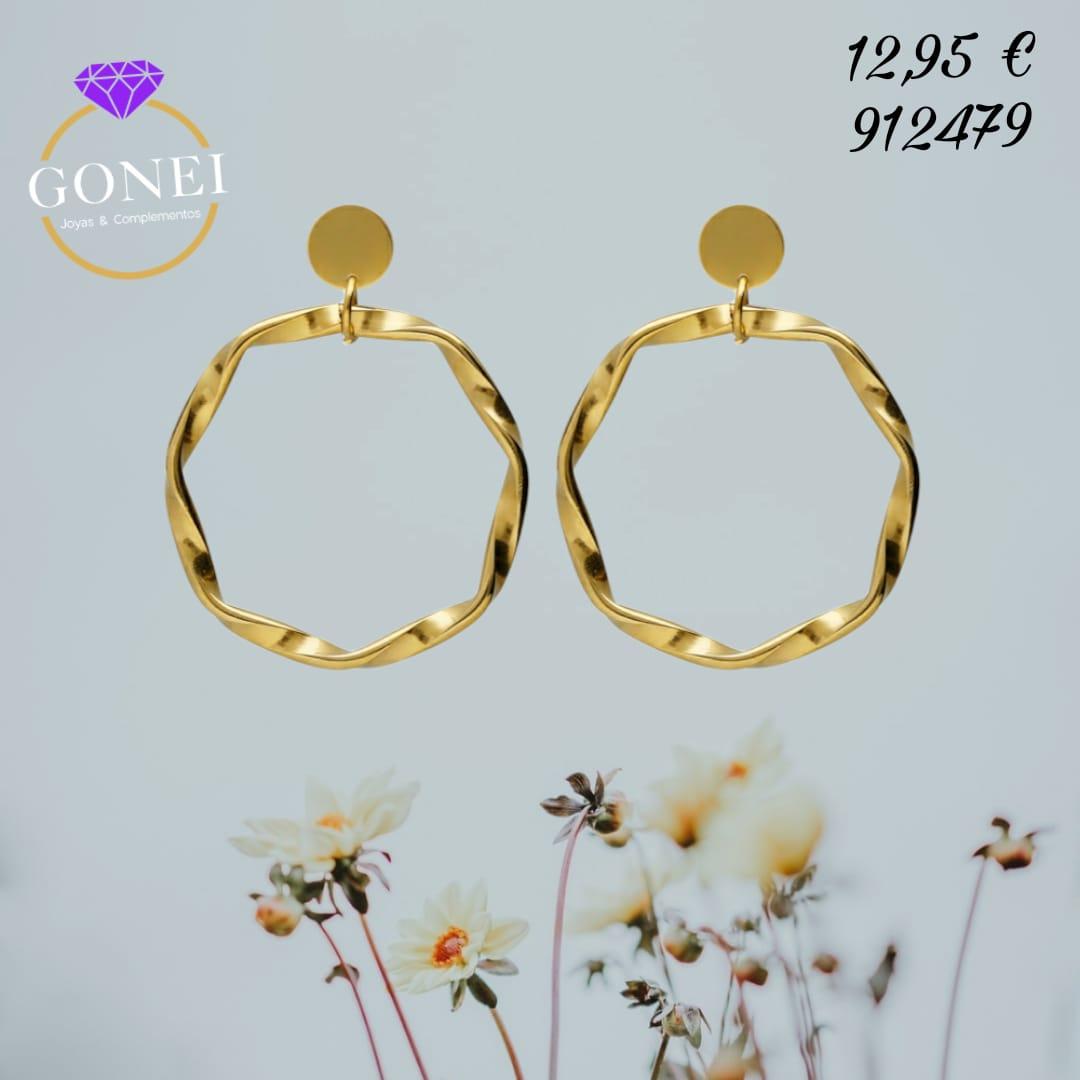 Ref: 912479     PVP:   12.95€

❇️ PENDIENTES ACERO 316 L ❇️

▫️Pendientes Aros Salomónicos chapados en Oro 18 Klt. 

▫️Acabado pulido brillante. 
▫️Cierre presión, diámetro: 35 mm.

Para más información