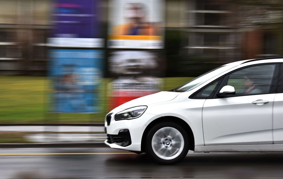 CarLeasingLtd's tweet photo. However good your reactions are, the faster you are travelling, the longer it takes to bring your car to a halt. But, what about the unobvious when it comes to UK laws?

Get up to speed with our latest blog https://t.co/oTtpEapUr9 👇👇👇 https://t.co/XV78zeoyve