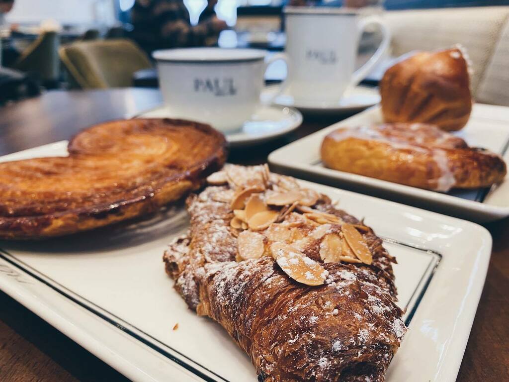 itsnelsonwei's tweet photo. #coffeedate #nokidsforonce #shutupandeat
.
.
.
.
.
#coffeetime #onmytable #nothingisordinary #seekthesimplicity #coffeebreak #handsinframe #flatlay #liveauthentic #foodbeast #eeeeeats #eatfamous #feedfeed #dailyfoodfeed #onthetable #lifeandthyme #f52gra… https://t.co/Wz3bxsav6l https://t.co/2IkOfQ4S6Z