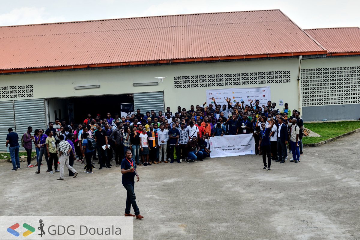 GDGDouala's tweet photo. #Devfest #Douala #BackToDevFest2019 the view https://t.co/gDl3WItTl8