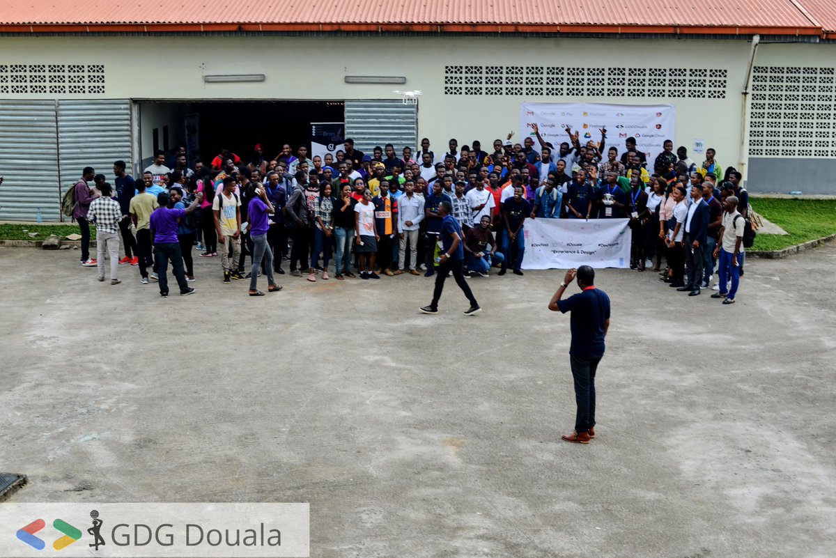 GDGDouala's tweet photo. #Devfest #Douala #BackToDevFest2019 the view https://t.co/gDl3WItTl8