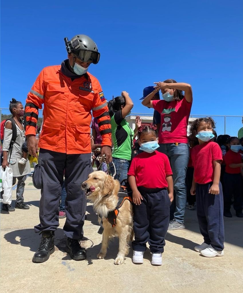 La campaña #CreandoConcienciaPreventiva     
Incluye un #PlanFamiliardeProtecciónCivil , con el objetivo de facilitar todas las herramientas para saber qué hacer, antes durante y después de una situación de riesgo en el hogar.

#MúsicosDeLaPatria