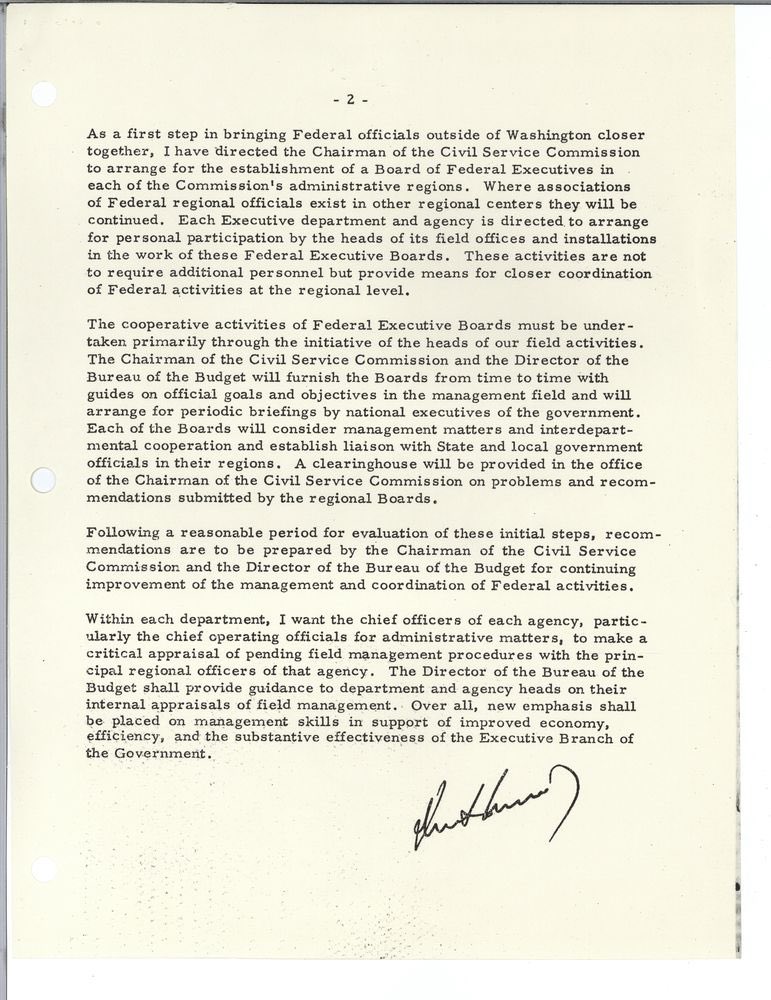 OperPrepare's tweet image. Today, the Federal Executive Boards across the country are celebrating 60 years of communicating and collaborating with each other to better serve the American people. 

I am proud to serve with so many committed leaders as part of the #FEBsTurn60 

Congratulations to all of you!