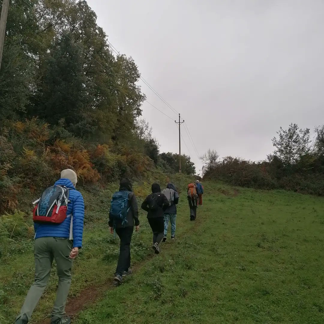 bethgarrotxa's tweet photo. Today walking on volcanoes to discover the #olot and #garrotxa volcànic landscape #ecotourism with #destimedplus @trescalia #meetexperiences @meet_network @pngarrotxa @turismegarrotxa @bethgarrotxa https://t.co/OQGJmKSYM5