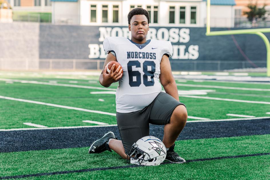 GDPsports's tweet photo. Norcross mourns death of junior football player Isaiah Banks @Norcross_FB @norcrosssports #GwinnettFB  https://t.co/bhxfpU5lam https://t.co/Tr2pw9nxNa