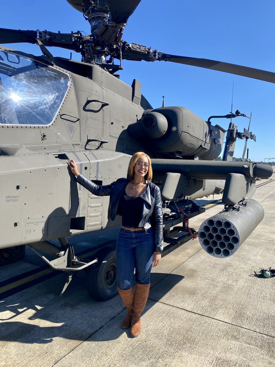 AkilahDavisTV's tweet photo. Ever wondered why @USArmy helicopters have Native American names?  There’s the Apache,Black Hawk, Chinook and many others. I headed to Fort Bragg’s Simmons Army Airfield to learn about the tradition and historical meaning. Tune in to #abc11 at 5:30. #NativeAmericanHeritageMonth https://t.co/NGEjs7DMlq