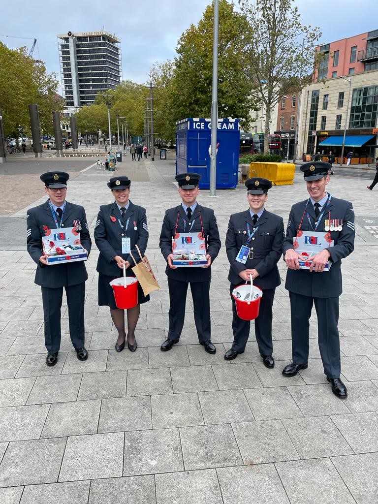 RAFBrizeNorton's tweet photo. Yesterday,  personnel from RAF Brize Norton attended the @BristolPoppy Poppy Appeal, joining the team on the fundraising collection day.

They were joined by @RNASYeovilton near the harbourside in Bristol to support the @PoppyLegion. https://t.co/dtkl6N0zyT