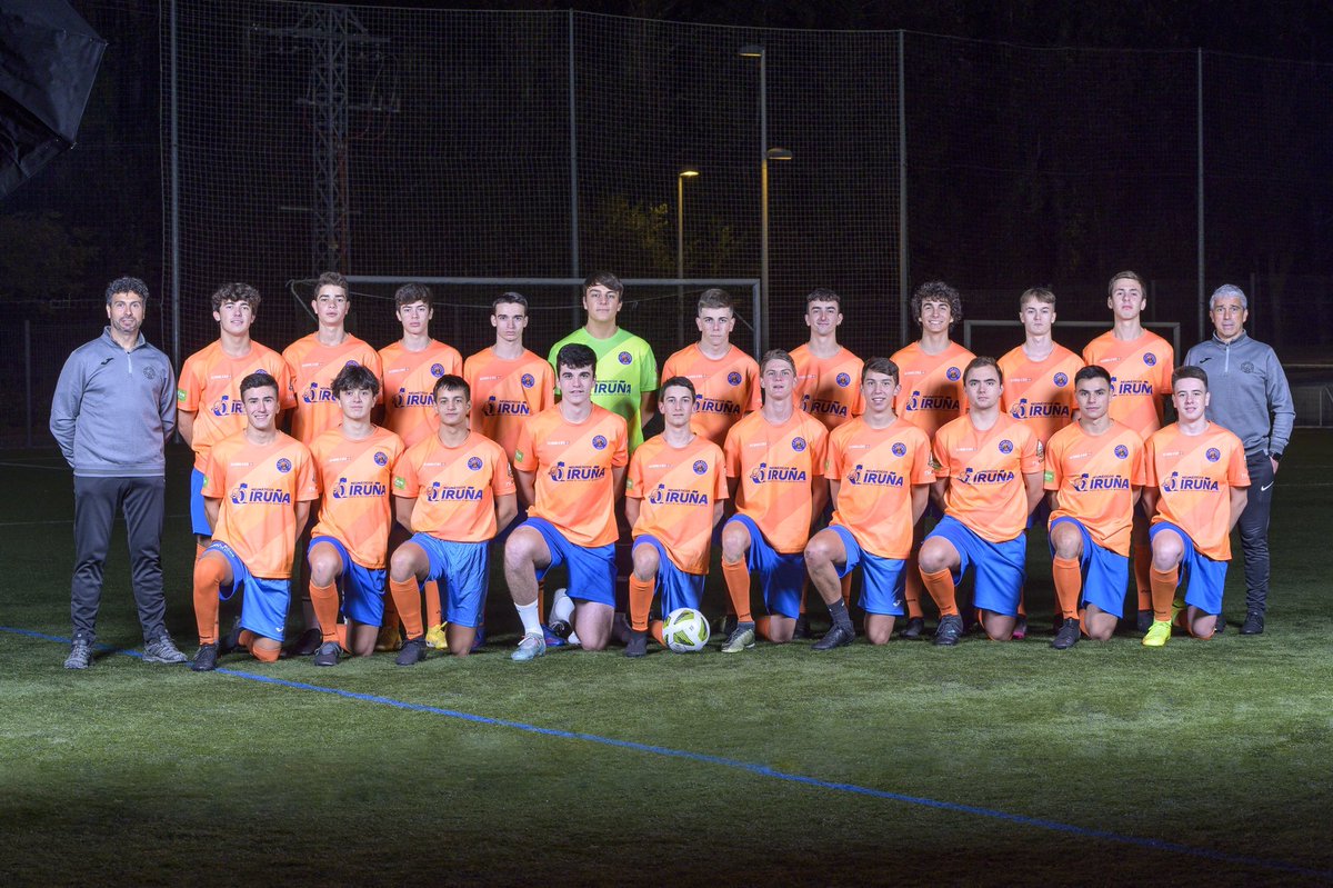 CDSanMarcial1's tweet photo. 🏆2021/2022🏆

📸 Juvenil B

#goazensanmarcial 

#gover 
@837comunicacion 

#irun #bidasoa #formacion #valores https://t.co/m1zbQRu9Mf