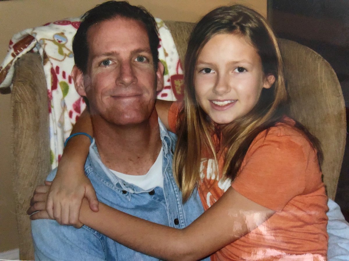 em_carr2's tweet photo. 6 months without you here and it only gets harder. Counting down the days til I see you again, dad. Love you more https://t.co/OmfMSE4O3b