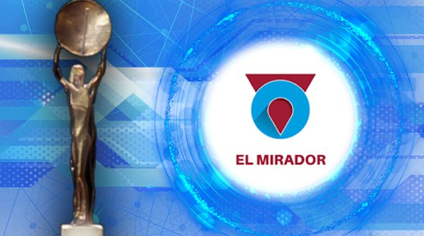 PColombineRM's tweet photo. Felicitamos a nuestra compañera Colombine, @MFerreroB 💜🏆galardona con la #AntenaDePlata2021 por la @artvmurcia por el mejor programa de radio de la Región de Murcia:"El Mirador" en @ORMurcia
#OrgulloColombine.
#Felicidades https://t.co/acghMZs260