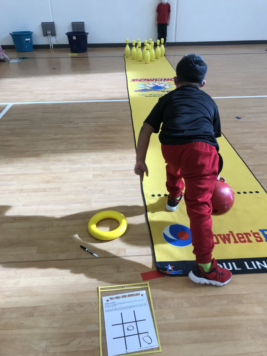 Bowling was THE best, thanks to you you, Mike! ⁦<a href="/pe4everykid/">Mike Graham</a>⁩ #physed