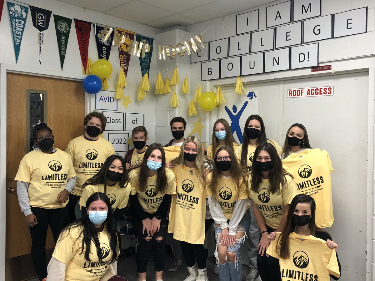 JacobsHSAVID's tweet photo. We are celebrating our seniors who are getting accepted to schools all over the nation! From Maine to Texas-keep it up AVID Class of 2022, you make us proud! #Limitless #ThisisAVID @AVIDMWStates https://t.co/bGg6t6BrHx