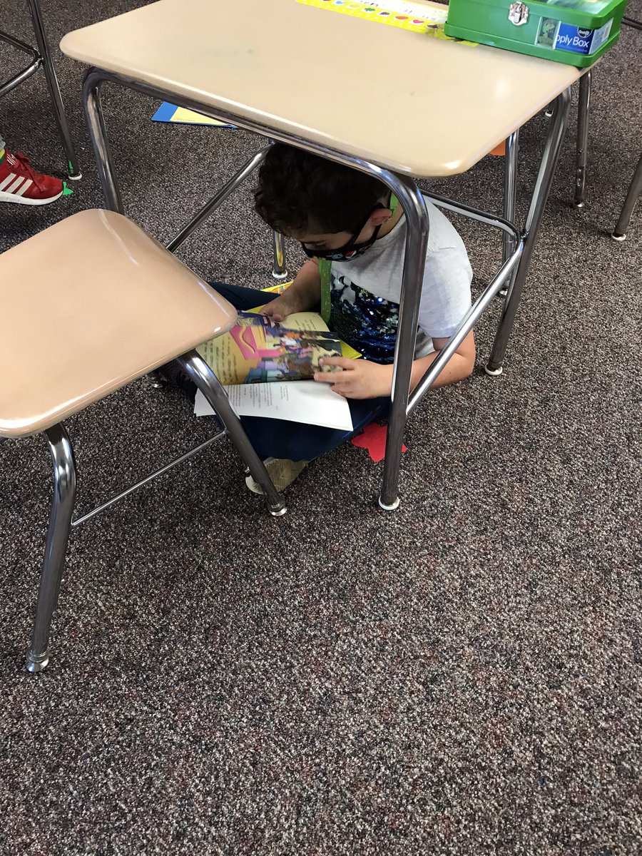 TeacherPieroni's tweet photo. Read to self time! #HHhappy https://t.co/zWmzY85s2Z