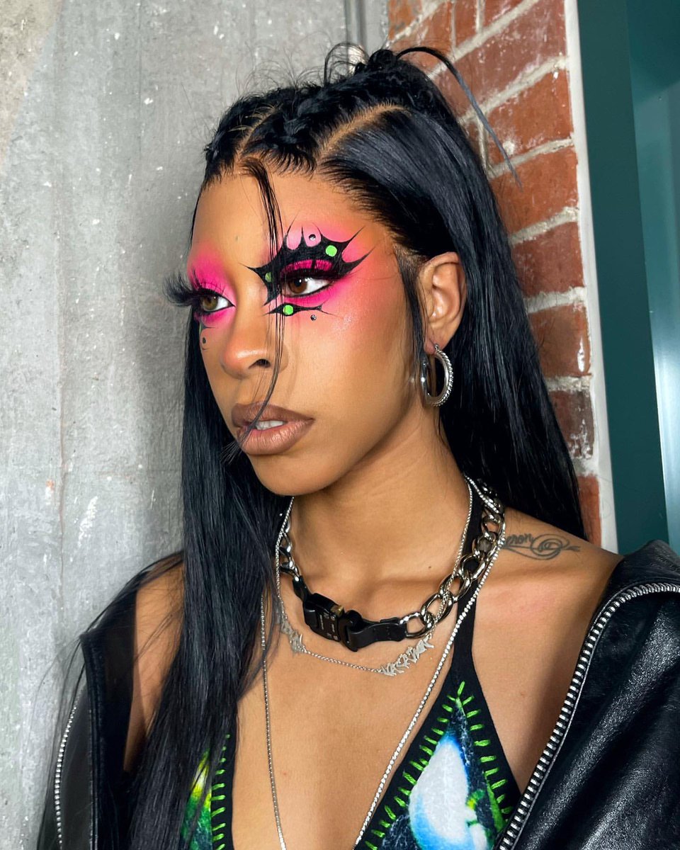 riconasty's tweet photo. I just came back from the dead &amp;&amp;&amp;&amp; they told me u still NOT THAT GURL 🚨 https://t.co/x3mTTLJNHl