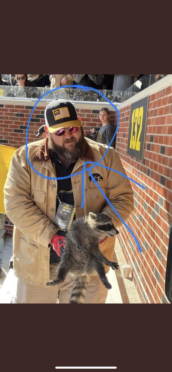 Kinnick "Ricky" Raccoon tweet media