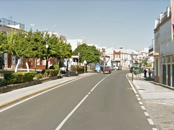 RStateSevilla's tweet photo. Ref. 210965 Suelo urbanizable en venta en la mejor zona residencial de Santiponce, cerca de la carretera principal de la localidad. Próximo a colegios, restaurantes, supermercados y zonas verdes. Gran oportunidad de inversión. Para más información llámenos al 624264237 (Tina) https://t.co/M6PjNwMldZ