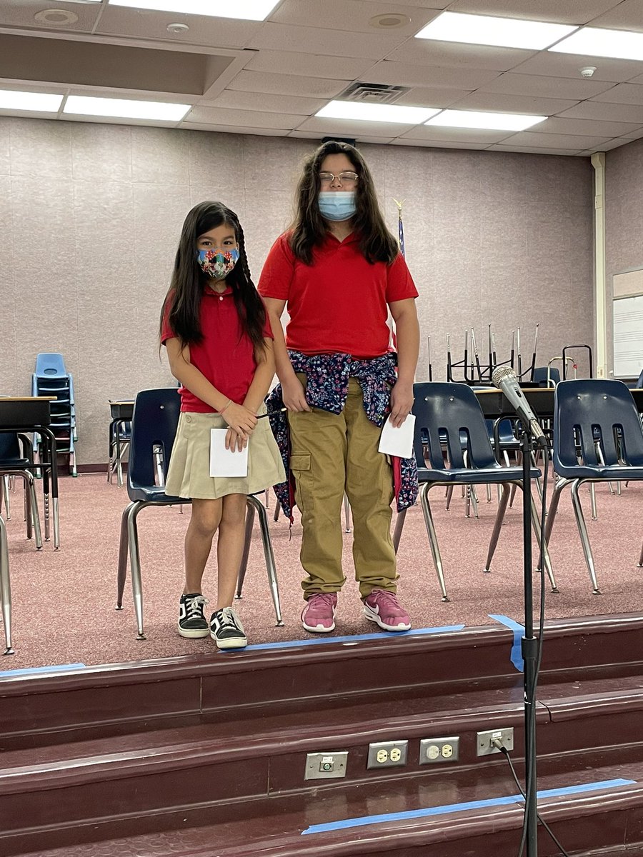 Stephanie R Camacho (@sruizbil) on Twitter photo Estamos todos orgullosos de estos estudiantes extraordinarios que compitieron en nuestro concurso de deletreo!!! #SerBilingüeEsMiSuperPoder #NorthsideReunited <a href="/NISDGlenn/">Glenn Elementary</a> <a href="/GabriellaMills/">Gabriella Mills</a> <a href="/mcarrillo_2/">Melissa Carrillo</a> <a href="/ReadwRichardson/">Jennifer Richardson</a> <a href="/P_Mendez5/">Priscilla Mendez</a> <a href="/michelleRfine/">Michelle Fine✨</a> <a href="/sunshinytech/">Elizabeth Garvic</a> <a href="/NisdBILESL/">NISD Bilingual & ESL</a> Estamos todos orgullosos de estos estudiantes extraordinarios que compitieron en nuestro concurso de deletreo!!! #SerBilingüeEsMiSuperPoder #NorthsideReunited <a href="/NISDGlenn/">Glenn Elementary</a> <a href="/GabriellaMills/">Gabriella Mills</a> <a href="/mcarrillo_2/">Melissa Carrillo</a> <a href="/ReadwRichardson/">Jennifer Richardson</a> <a href="/P_Mendez5/">Priscilla Mendez</a> <a href="/michelleRfine/">Michelle Fine✨</a> <a href="/sunshinytech/">Elizabeth Garvic</a> <a href="/NisdBILESL/">NISD Bilingual & ESL</a>