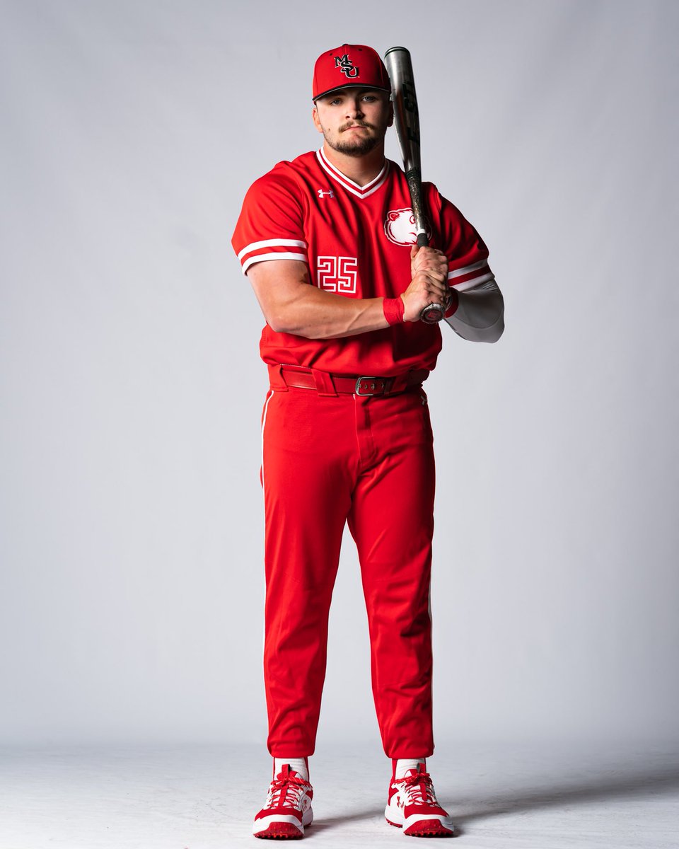 ArbautPhoto's tweet photo. 2021-22 MSU Baseball Photo Day #buildthedam https://t.co/JOY3YQyAND