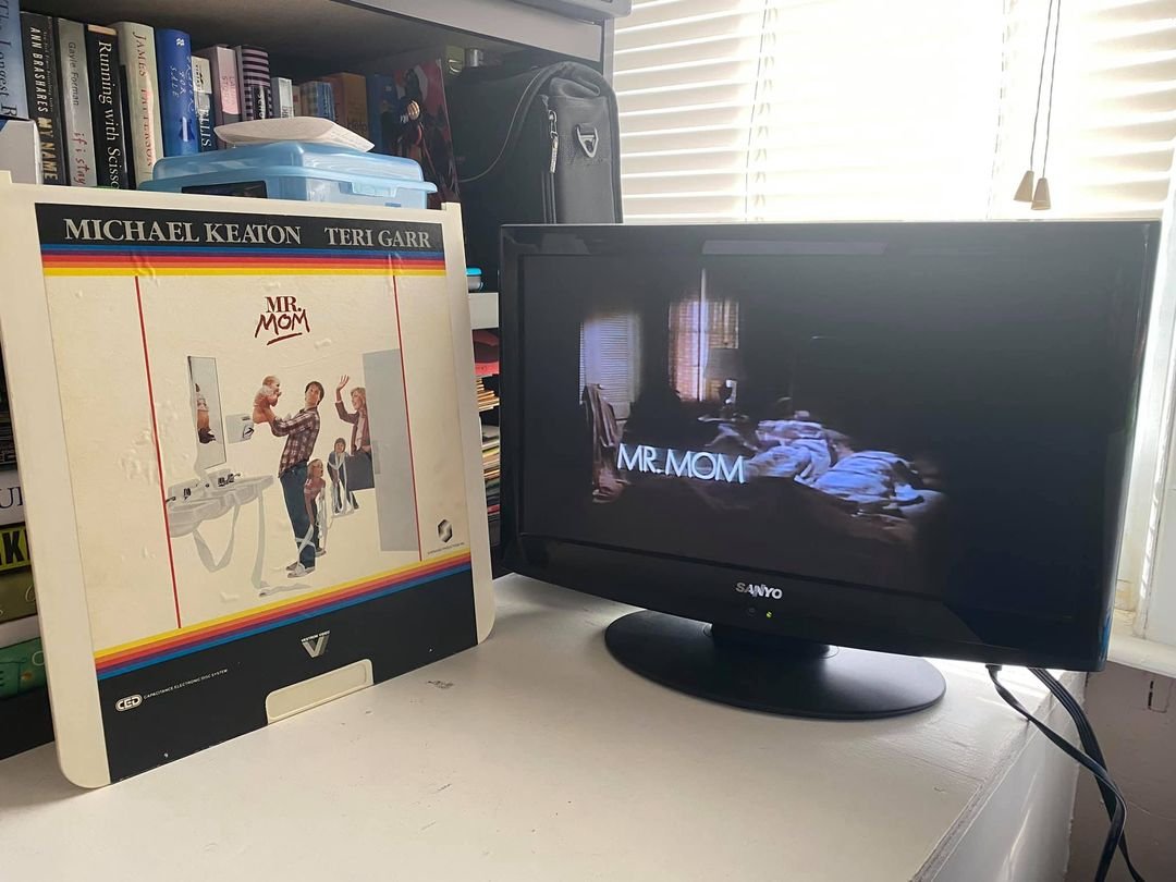 RockVideoRental's tweet photo. Giving Mr. Mom a spin on CED Videodisc
Love this format
~Brandon
#CEDMagic #MrMom #MichaelKeaton https://t.co/jbFIfjkAXG