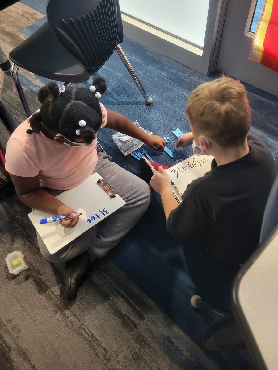 CoachPaskon's tweet photo. Today we are working with our math partners to create 2-digit numbers and practicing adding them together using base ten blocks! #mathematiciansinthemaking #isdschools #handsonlearning https://t.co/TghuXkI1eO