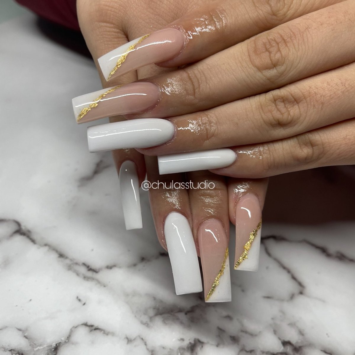 kushmamasita's tweet photo. ✨DM for Nail Appointments
instagram: @chulasstudio 🌸
facebook: Chula’s Studio 💻
📍Winston-Salem, NC
.
.
.
.
.
.
#winstonsalemnailtech #chulasstudio #winstonnails #ncnails #instagramnails #gboronails #highpointnails #goldflakenails #nailart #allacrylic https://t.co/vwJd6erYes